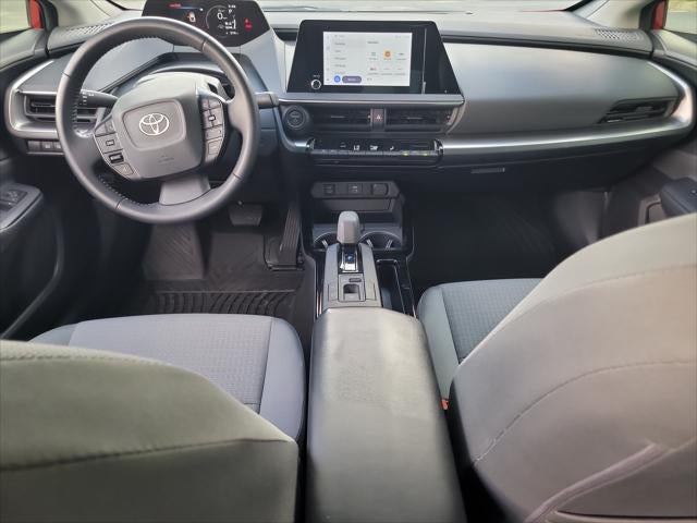 2025 Toyota Prius LE