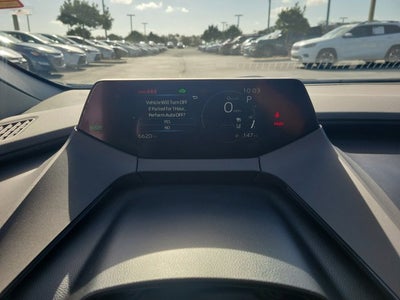 2025 Toyota PRIUS XLE