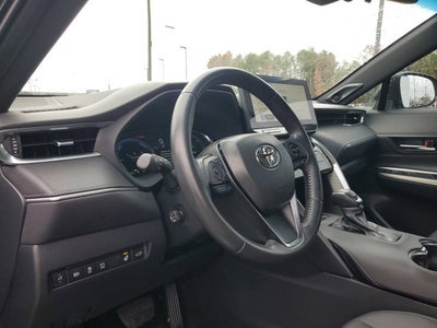 2024 Toyota Venza LE