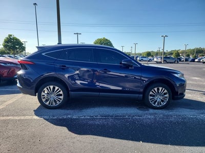 2022 Toyota Venza LE