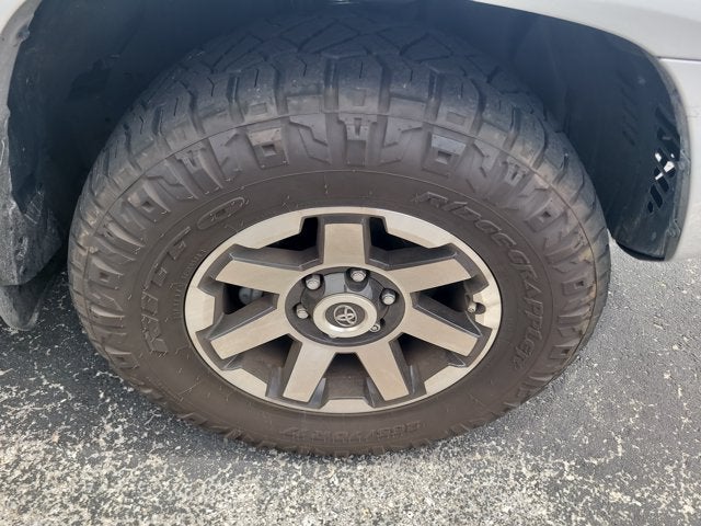 2024 Toyota 4Runner TRD Off Road