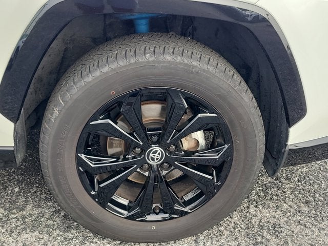 2022 Toyota RAV4 HYBRID Hybrid SE