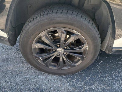 2022 Toyota RAV4 HYBRID Hybrid SE