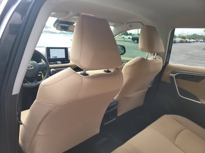 2023 Toyota RAV4 Hybrid Hybrid LE