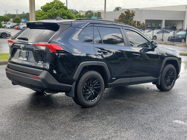 2025 Toyota RAV4 Hybrid XLE