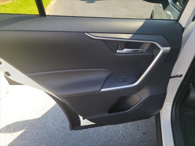 2024 Toyota RAV4 Hybrid Hybrid XLE