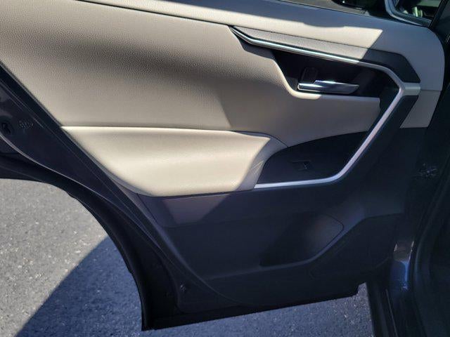 2024 Toyota RAV4 HYBRID Hybrid XLE