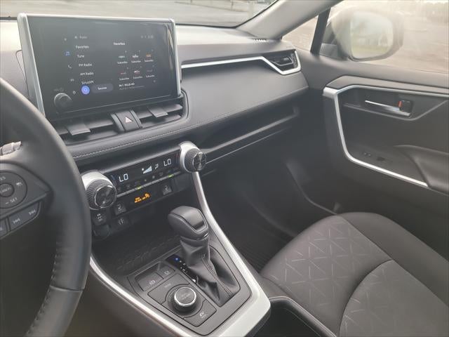 2025 Toyota RAV4 Hybrid Hybrid XLE