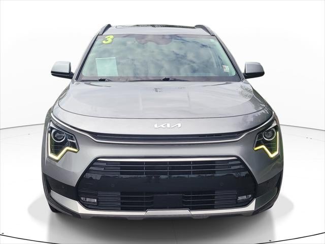 2023 Kia Niro SX
