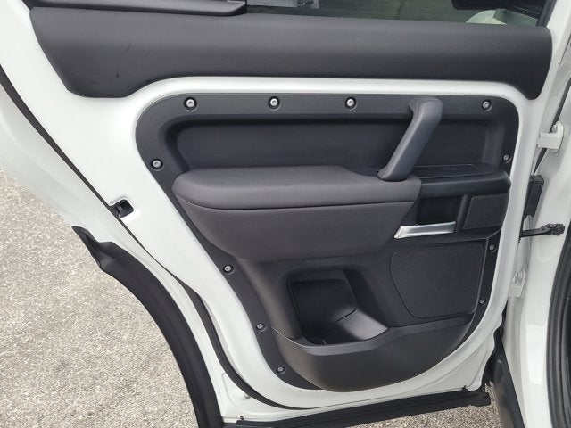 2025 Land Rover Defender S