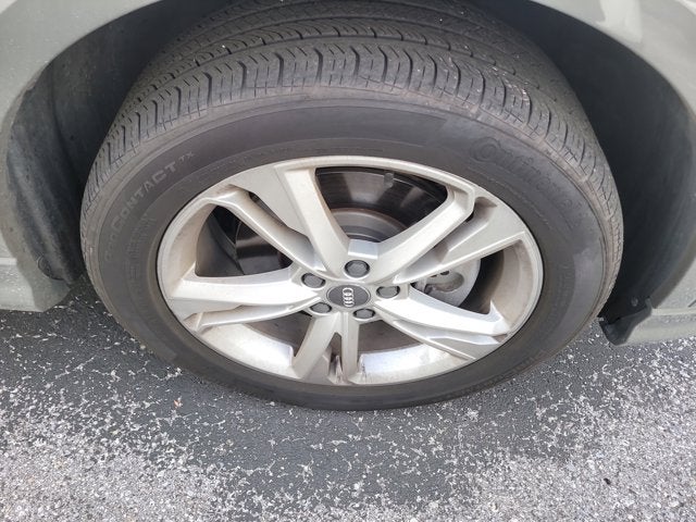 2020 Audi Q3 S line Premium