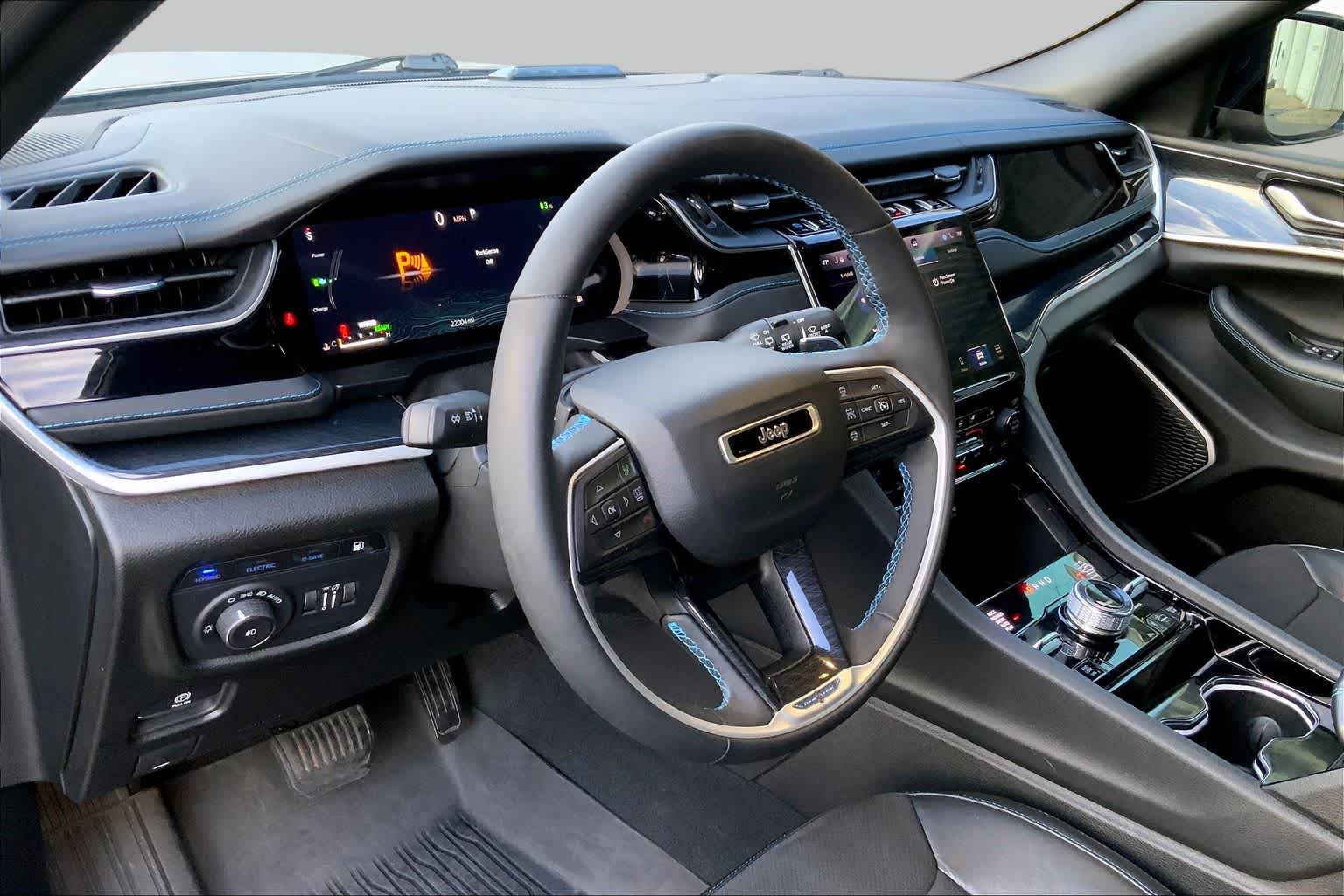 2022 Jeep Grand Cherokee 4xe Trailhawk