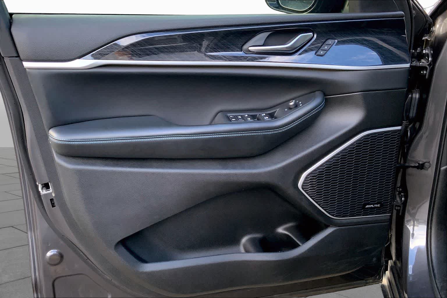2022 Jeep Grand Cherokee 4xe Trailhawk
