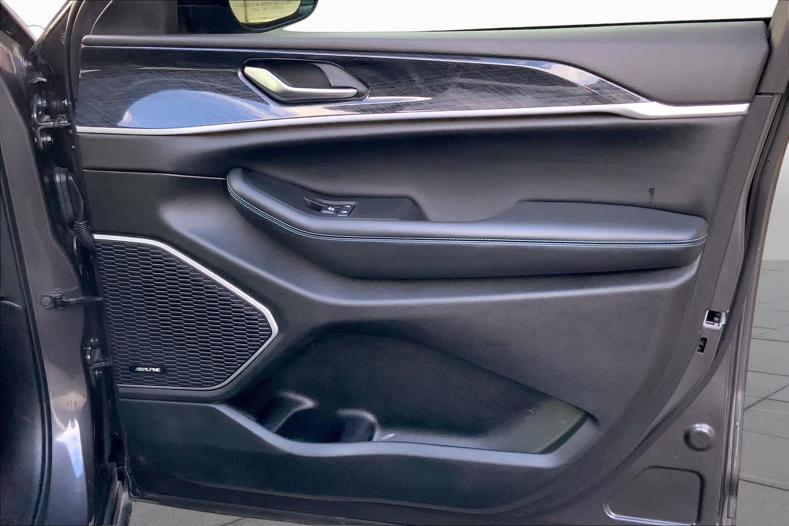 2022 Jeep Grand Cherokee 4xe Trailhawk