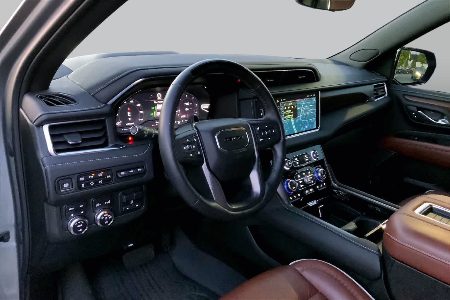2023 GMC Yukon Denali Ultimate