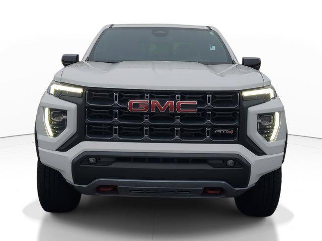 2024 GMC Canyon 4WD AT4