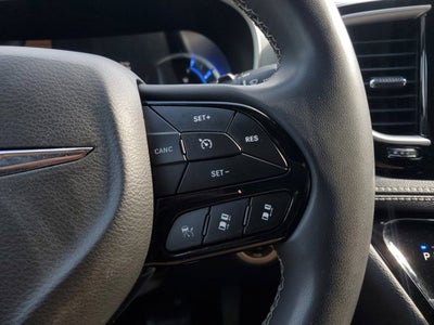 2022 Chrysler Pacifica Hybrid Touring L