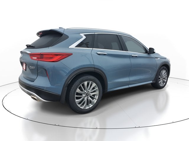 2023 INFINITI QX50 LUXE