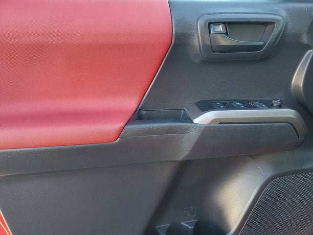 2022 Toyota Tacoma 2WD SR5