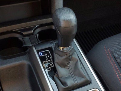 2022 Toyota Tacoma 2WD SR5