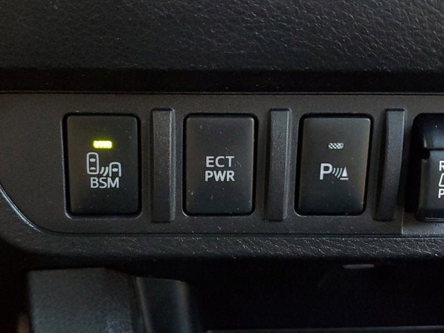 2022 Toyota Tacoma 2WD SR5