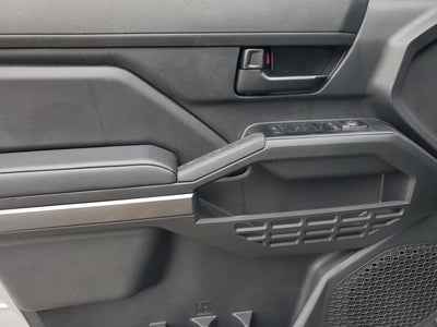 2025 Toyota Tacoma 4WD SR5