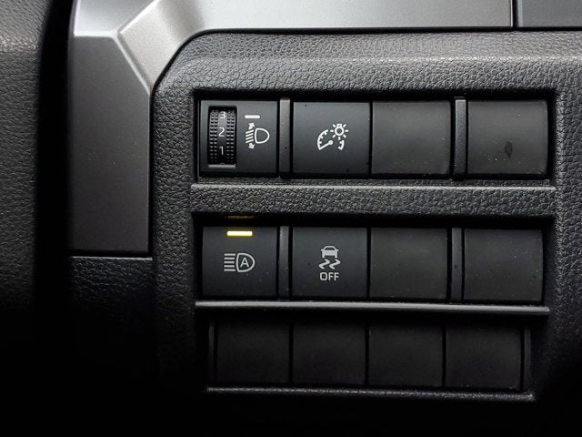 2025 Toyota Tacoma 4WD SR5