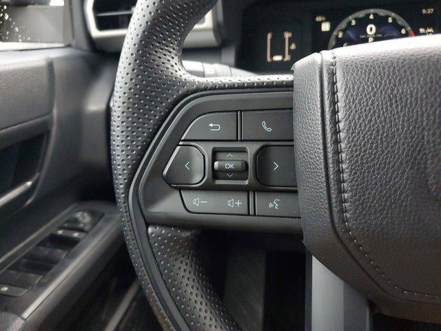 2025 Toyota Tacoma 4WD SR5