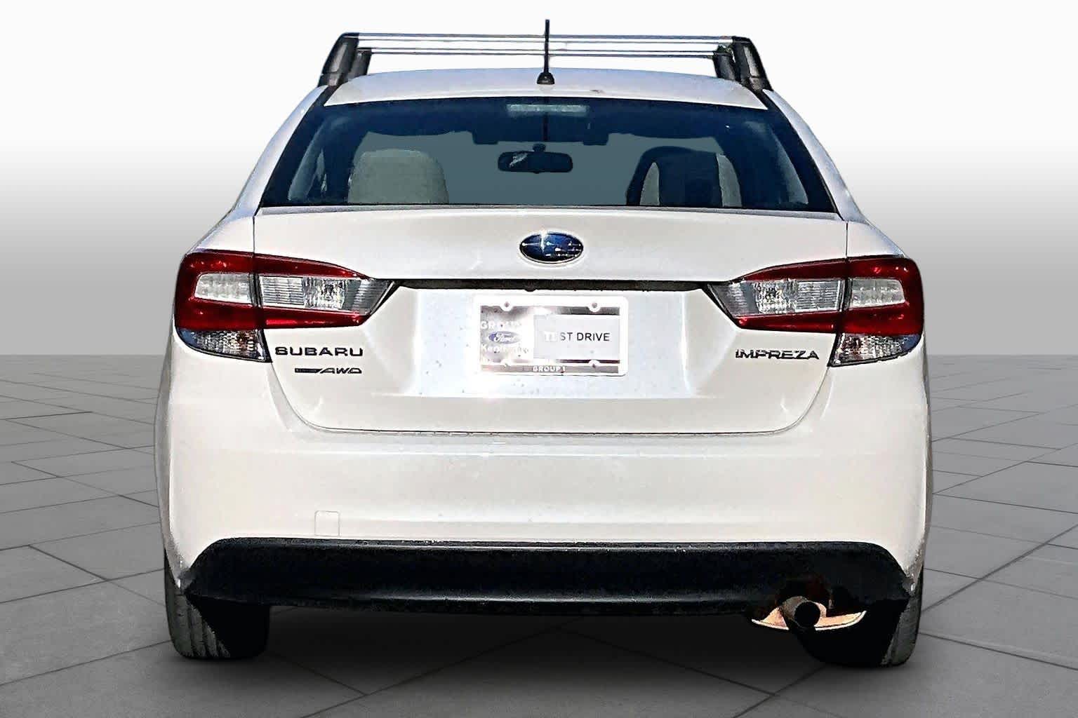 2023 Subaru Impreza 4-door CVT