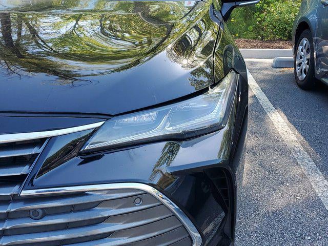 2022 Toyota Avalon Hybrid Limited
