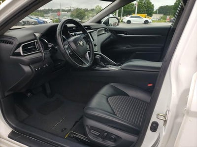 2020 Toyota Camry SE