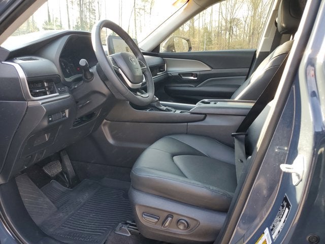2025 Toyota Grand Highlander LE