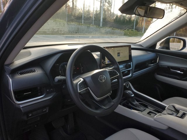 2025 Toyota Grand Highlander LE