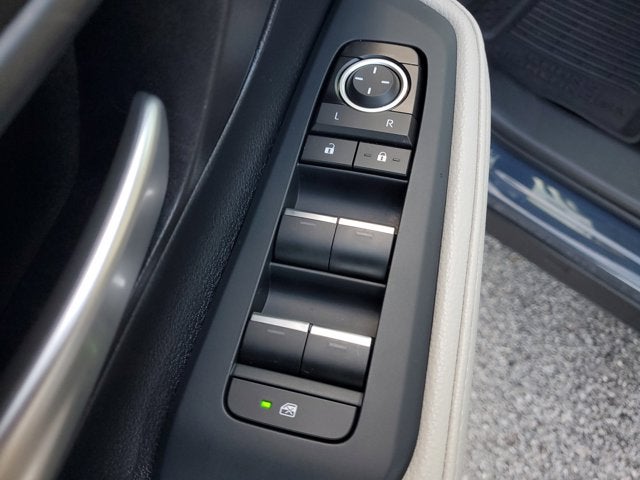 2025 Toyota Grand Highlander LE