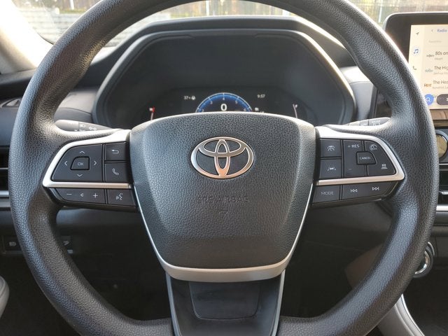 2025 Toyota Grand Highlander LE