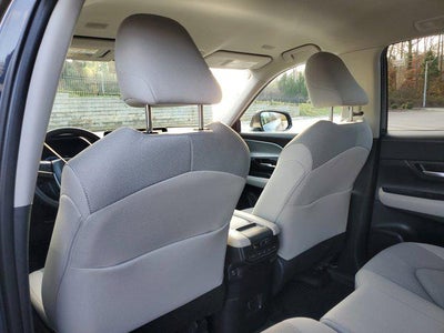 2025 Toyota Grand Highlander LE