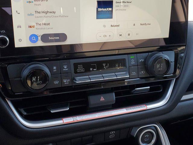 2025 Toyota Grand Highlander LE