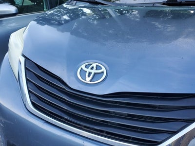 2014 Toyota Sienna LE AAS