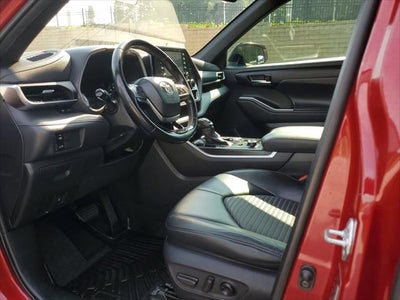 2021 Toyota Highlander XSE