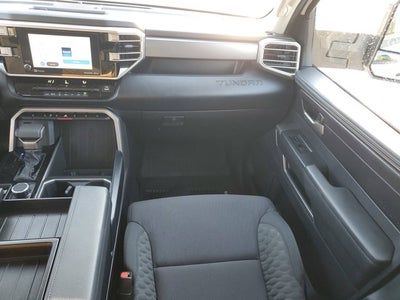 2022 Toyota Tundra 2WD SR5