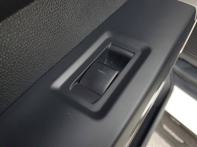 2023 Toyota Tundra 4WD SR5