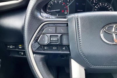 2024 Toyota Tundra 4WD SR5