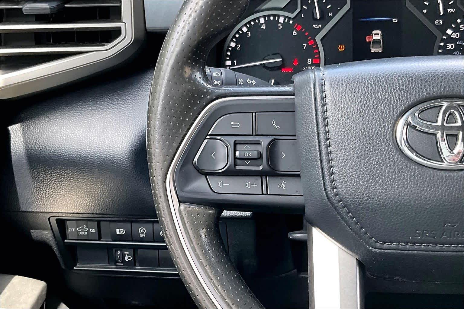 2025 Toyota Tundra 4WD SR5