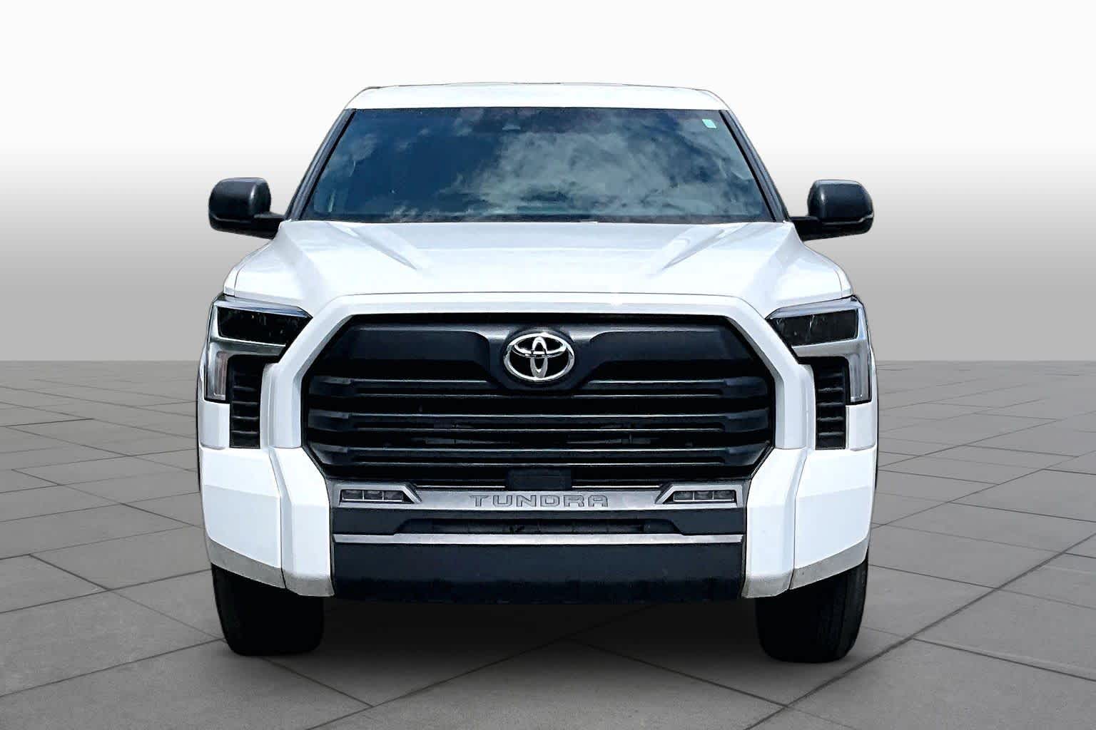 2025 Toyota Tundra 4WD SR5