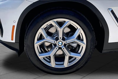 2024 BMW X4 xDrive30i
