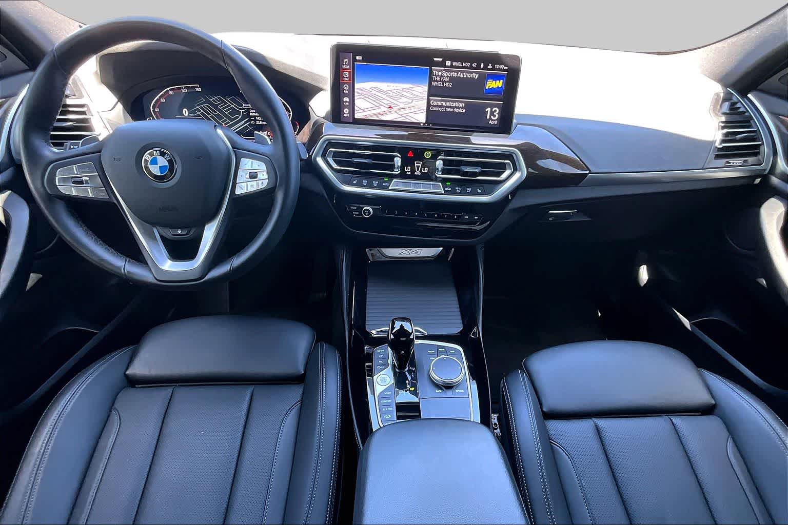 2024 BMW X4 xDrive30i