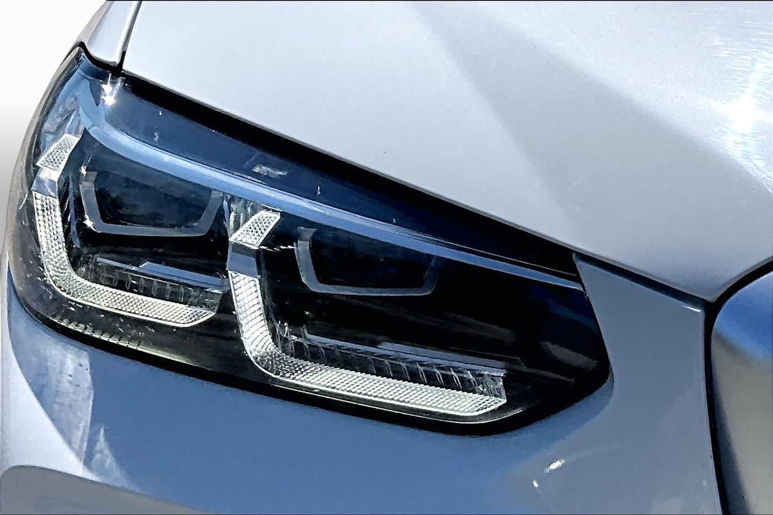 2024 BMW X4 xDrive30i