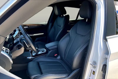 2024 BMW X4 xDrive30i