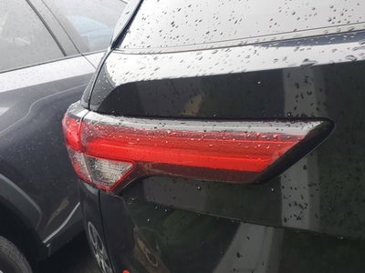 2022 Mitsubishi Outlander ES
