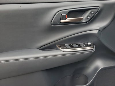 2025 Toyota Crown Signia Limited